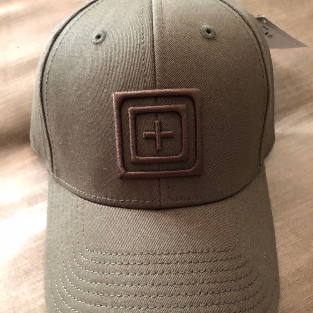 5.11 hat L/XL